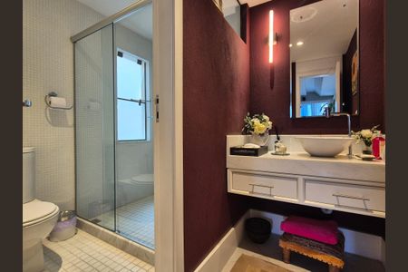 Apartamento à venda com 190m², 4 quartos e 2 vagasBanheiro 3