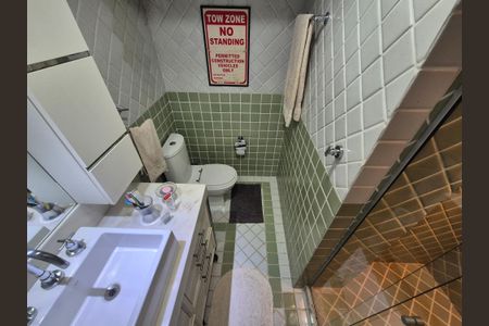 Apartamento à venda com 190m², 4 quartos e 2 vagasBanheiro da Suíte 1