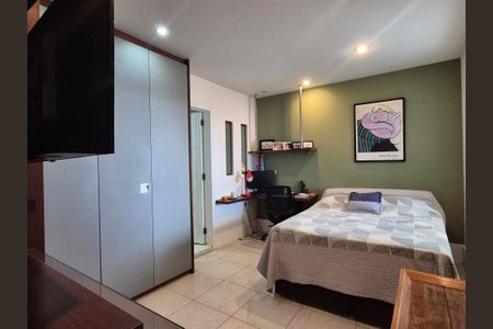 Apartamento à venda com 190m², 4 quartos e 2 vagasSuíte 1