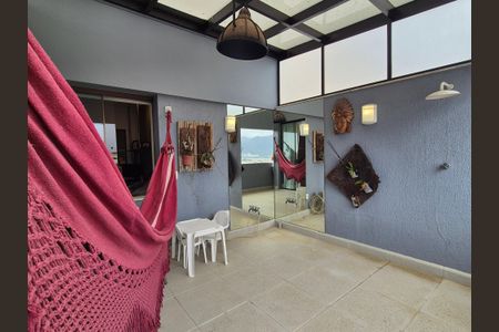 Apartamento à venda com 190m², 4 quartos e 2 vagasQuarto 2