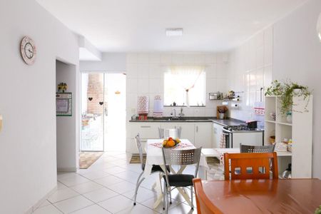 Casa à venda com 3 quartos, 196m² em Jardim, Santo André