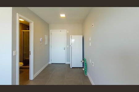 Cozinha de kitnet/studio para alugar com 1 quarto, 28m² em Cidade Baixa, Porto Alegre