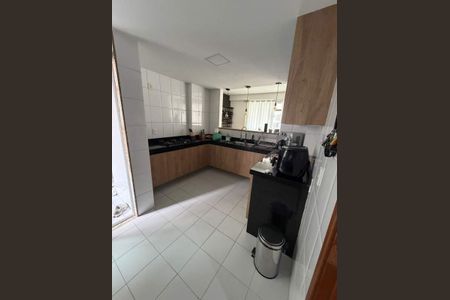 Apartamento à venda com 182m², 3 quartos e 3 vagas