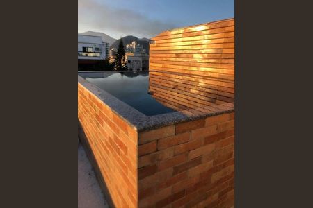 Apartamento à venda com 182m², 3 quartos e 3 vagas