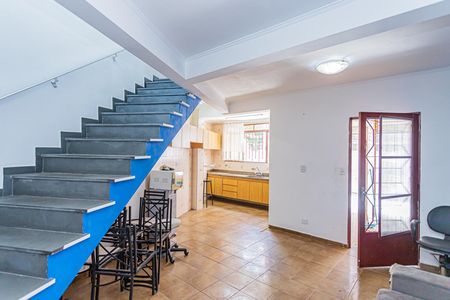 Sala e cozinha de casa para alugar com 2 quartos, 69m² em Parque Sao Domingos, São Paulo