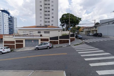 Vista Quarto 1 de casa para alugar com 2 quartos, 85m² em Vila Lais, São Paulo