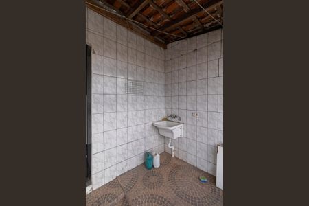 Casa para alugar com 80m², 2 quartos e 1 vagaÁrea de Serviço