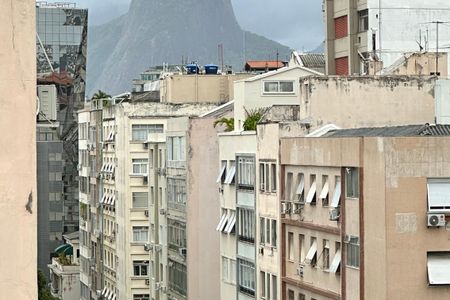 Apartamento à venda com 230m², 3 quartos e 1 vagaVista Escritório