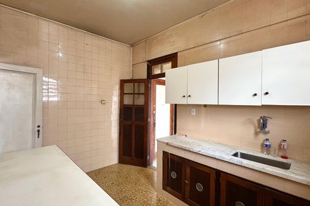 Apartamento à venda com 230m², 3 quartos e 1 vagaCozinha