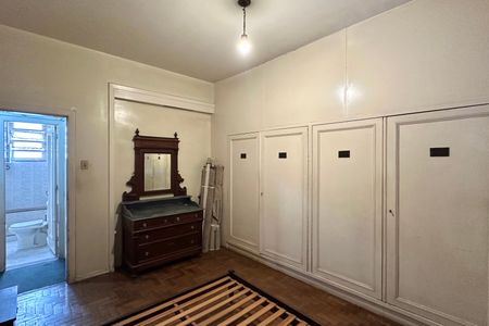 Apartamento à venda com 230m², 3 quartos e 1 vagaQuarto 2