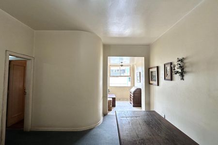 Apartamento à venda com 230m², 3 quartos e 1 vagaEscritório