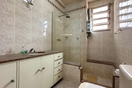 Apartamento à venda com 230m², 3 quartos e 1 vagaBanheiro Social