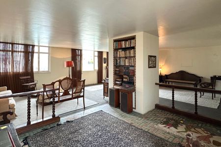 Apartamento à venda com 230m², 3 quartos e 1 vagaSala