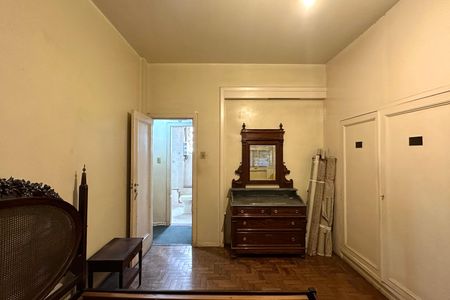 Apartamento à venda com 230m², 3 quartos e 1 vagaQuarto 2