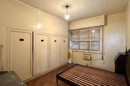 Apartamento à venda com 230m², 3 quartos e 1 vagaQuarto 2