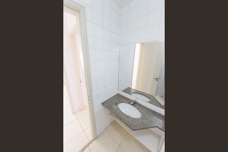 Apartamento para alugar com 68m², 2 quartos e 1 vagaBanheiro Social