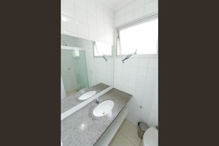 Apartamento para alugar com 68m², 2 quartos e 1 vagaBanheiro da Suíte