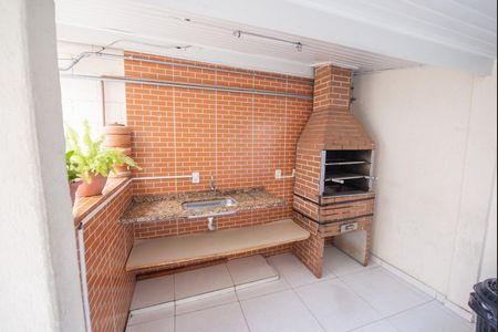 Apartamento para alugar com 68m², 2 quartos e 1 vagaÁrea comum - Churrasqueira