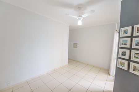 Sala de apartamento para alugar com 2 quartos, 68m² em Vila Santa Fe, Taubaté