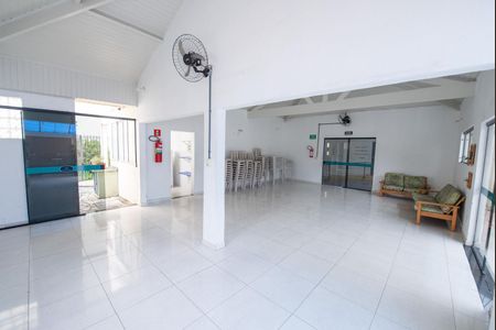Apartamento para alugar com 68m², 2 quartos e 1 vagaÁrea comum - Salão de festas