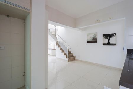 Apartamento à venda com 143m², 3 quartos e 2 vagasCozinha