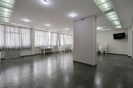 Apartamento à venda com 143m², 3 quartos e 2 vagasÁrea comum - Salão de festas