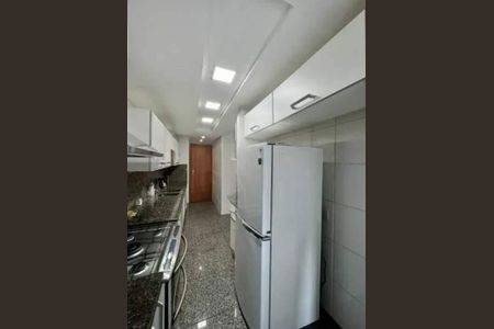 Apartamento à venda com 165m², 4 quartos e 3 vagas