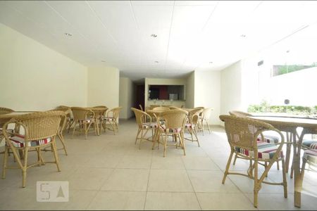 Apartamento à venda com 42m², 1 quarto e 1 vagaÁrea comum - Salão de festas