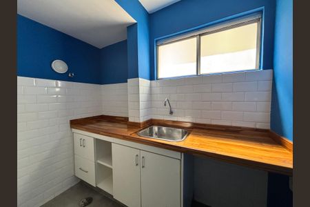 Apartamento à venda com 42m², 1 quarto e 1 vagaÁrea de Serviço