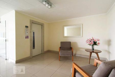 Apartamento à venda com 42m², 1 quarto e 1 vagaHall social