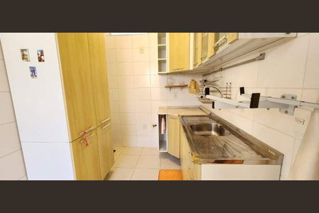 Apartamento à venda com 66m², 2 quartos e sem vaga