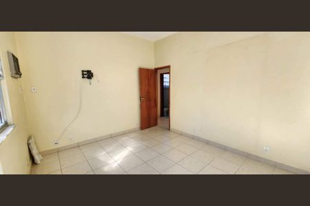 Apartamento à venda com 66m², 2 quartos e sem vaga