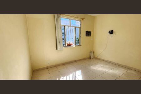 Apartamento à venda com 66m², 2 quartos e sem vaga