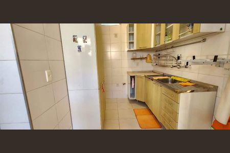 Apartamento à venda com 66m², 2 quartos e sem vaga