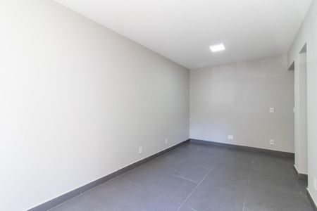 Studio à venda com 43m², 1 quarto e sem vaga Studio à venda com 43m², 1 quarto e sem vagaSala/Quarto