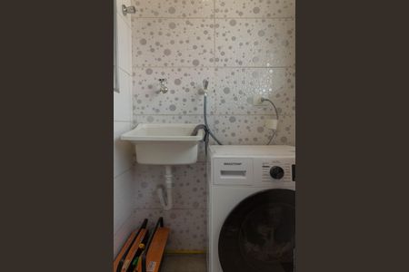 Apartamento à venda com 54m², 2 quartos e 1 vaga Apartamento à venda com 54m², 2 quartos e 1 vagaÁrea de Serviço