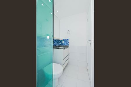 Apartamento à venda com 82m², 2 quartos e 1 vaga Apartamento à venda com 82m², 2 quartos e 1 vagaBanheiro da Suíte 1
