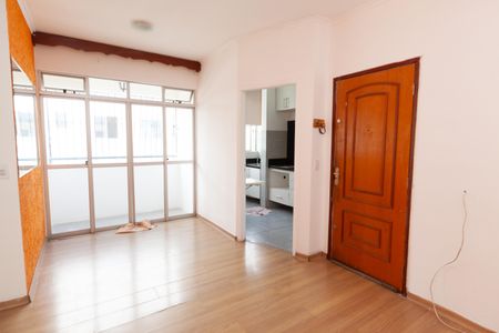 Apartamento à venda com 2 quartos, 56m² em Jardim Riacho das Pedras, Contagem