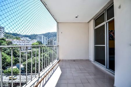 Apartamento à venda com 82m², 1 quarto e 2 vagas