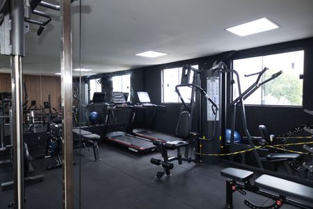 Apartamento para alugar com 45m², 2 quartos e 1 vaga Apartamento para alugar com 45m², 2 quartos e 1 vagaÁrea comum - Academia