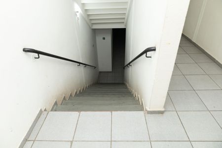 Apartamento para alugar com 45m², 2 quartos e 1 vaga Apartamento para alugar com 45m², 2 quartos e 1 vagaÁrea comum - Saguão do andar