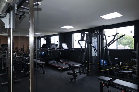 Apartamento para alugar com 45m², 2 quartos e 1 vaga Apartamento para alugar com 45m², 2 quartos e 1 vagaÁrea comum - Academia