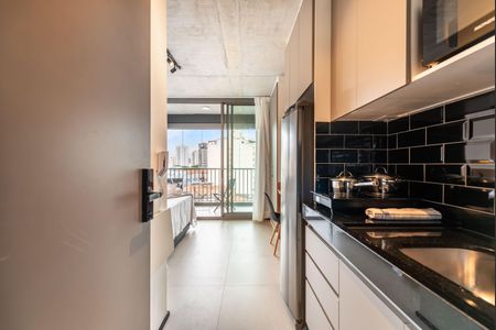 Studio para alugar com 25m², 1 quarto e sem vaga Studio para alugar com 25m², 1 quarto e sem vagaCozinha