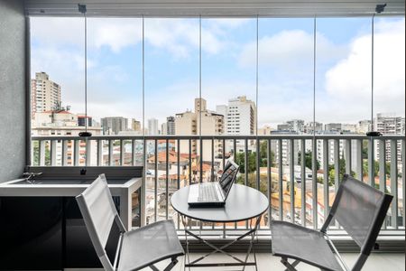 Studio para alugar com 25m², 1 quarto e sem vaga Studio para alugar com 25m², 1 quarto e sem vagaVaranda