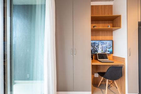 Studio para alugar com 25m², 1 quarto e sem vaga Studio para alugar com 25m², 1 quarto e sem vagaSala