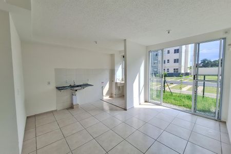Sala de apartamento para alugar com 2 quartos, 55m² em Vila Ouro Preto, Duque de Caxias