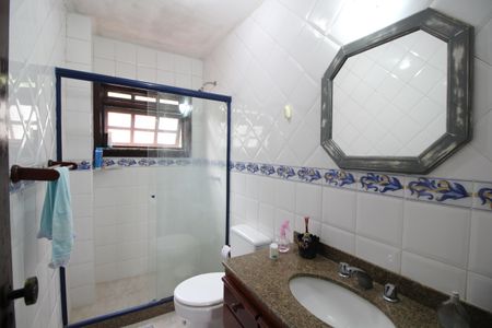 Casa de condomínio à venda com 350m², 4 quartos e 4 vagasBanheiro Social