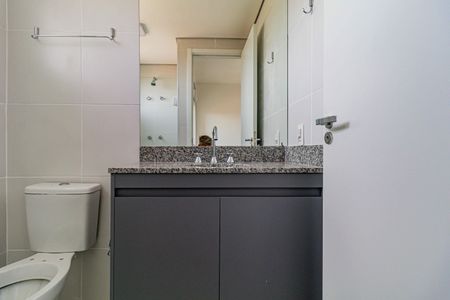 Apartamento à venda com 79m², 3 quartos e 1 vagaSuite - Banheiro