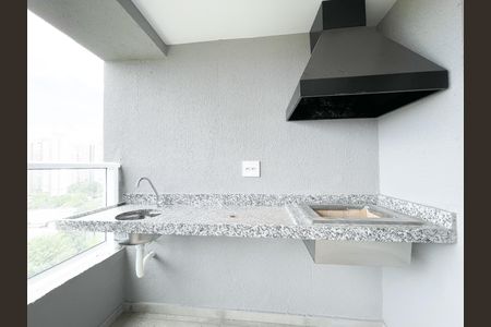 Sacada - Churrasqueira de apartamento à venda com 3 quartos, 88m² em Umuarama, Osasco