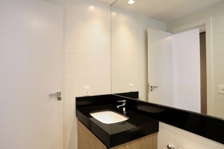 Apartamento para alugar com 63m², 2 quartos e 2 vagasBanheiro da Suíte